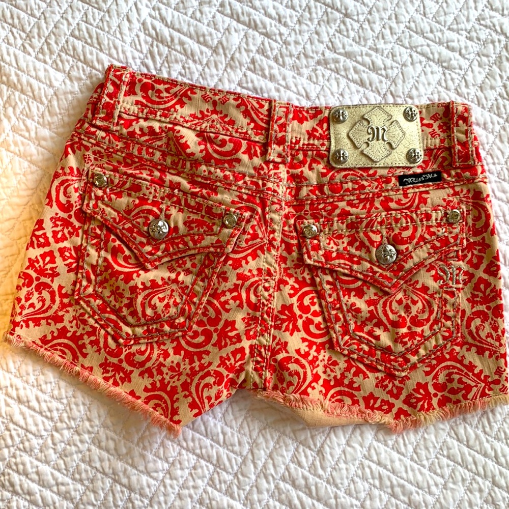 Rusty orange Miss Me shorts - Size 25
